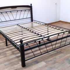 Кровать "Муза 1" КМД10  Черная (1400*2000) (ножки-шоколад) с коваными изделиями | фото 3